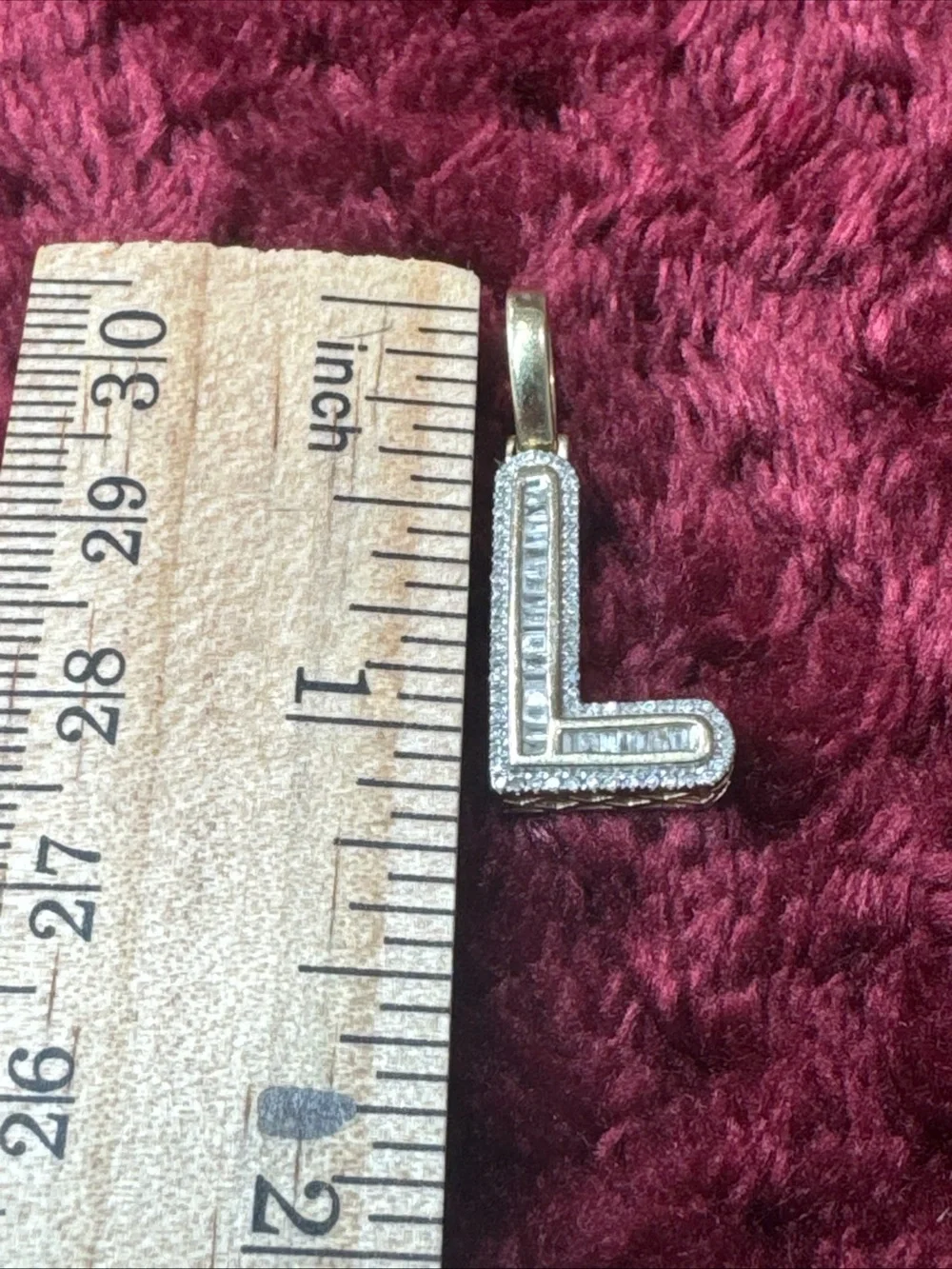 10K Yellow Gold Diamond Initial L Pendant 0.27 CT Baguette Round 2.5g